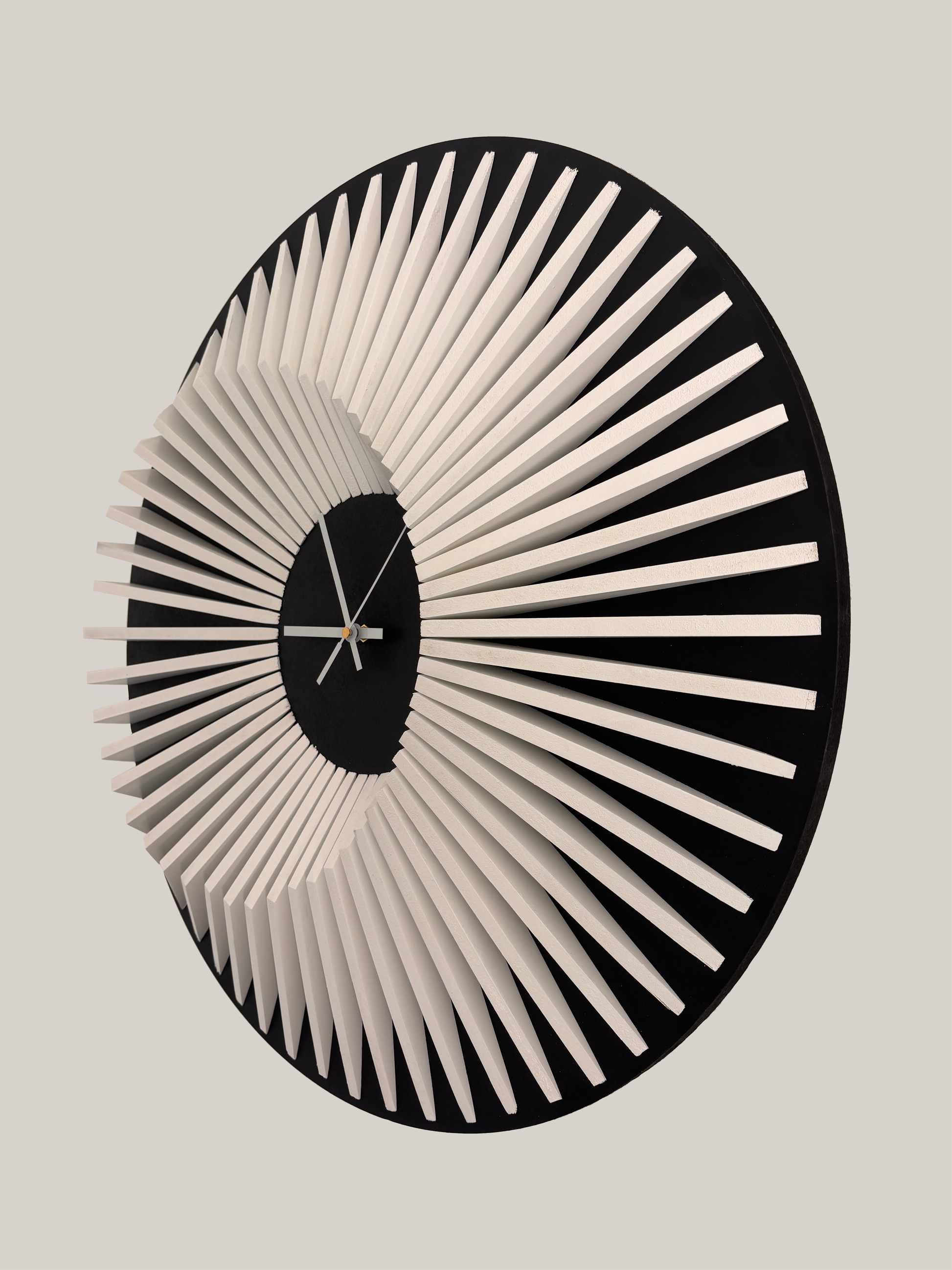 Horloge en bois Bicolor 